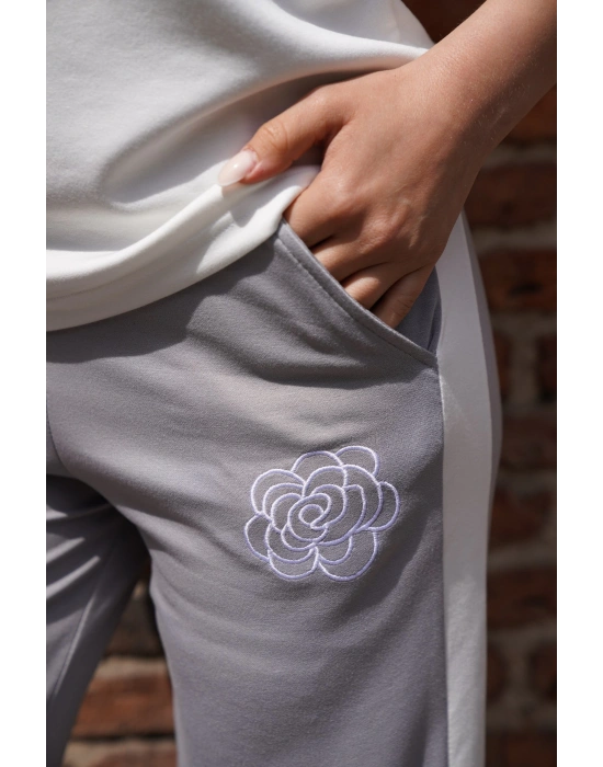 Çiçek Nakışlı İkili Takım – Gri