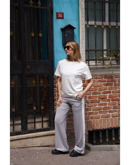 Çiçek Nakışlı İkili Takım – Gri