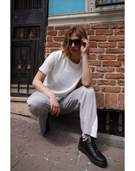 Çiçek Nakışlı İkili Takım – Gri