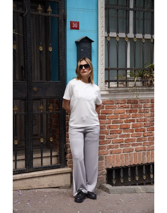 Çiçek Nakışlı İkili Takım – Gri