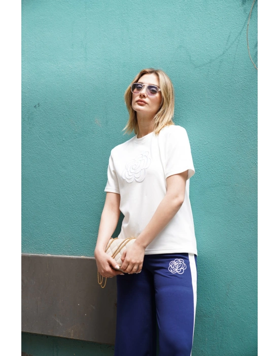 Çiçek Nakışlı İkili Takım – Lacivert