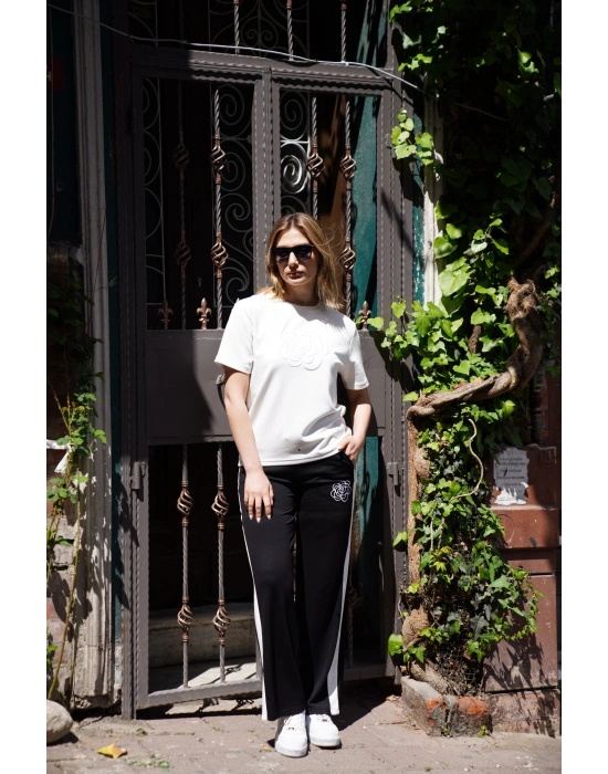 Çiçek Nakışlı İkili Takım – Siyah