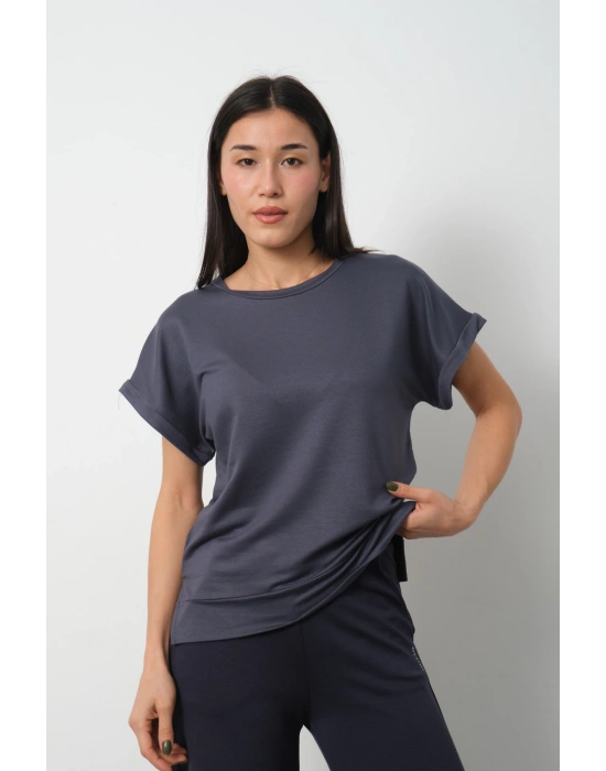 Füme Yarasa Kol Yırtmaç Detaylı Oys Model Tişört