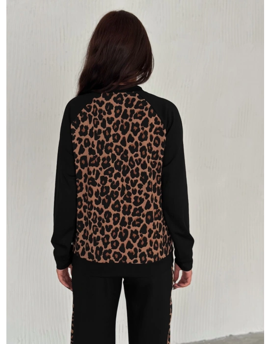 Leopar Desenli Fermuarlı Bayan Takım