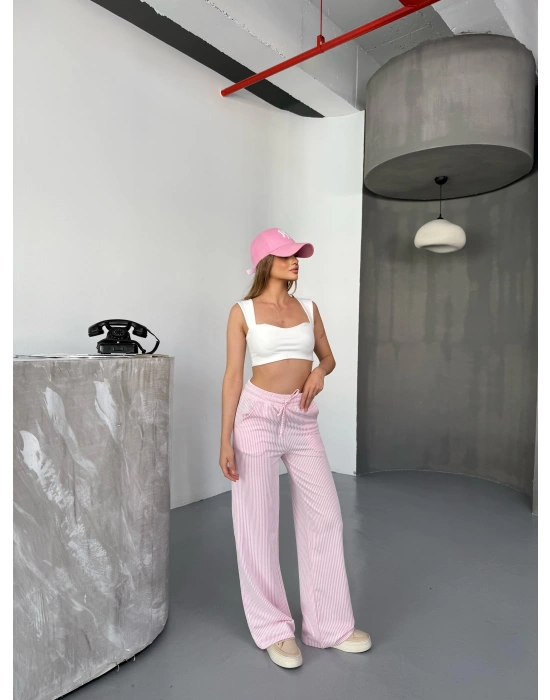 Pembe Su Yolu Çizgili Kumaş Pantolon