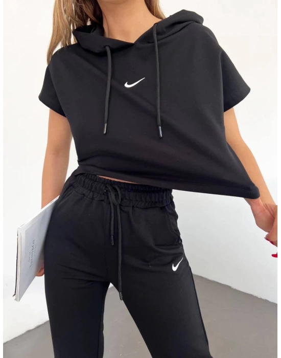 Siyah Lastikli Paça Kompak Eşofman