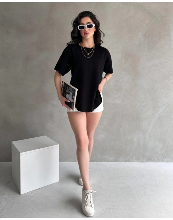 Siyah Modal Oval Kesim Kısa Kollu Tişört