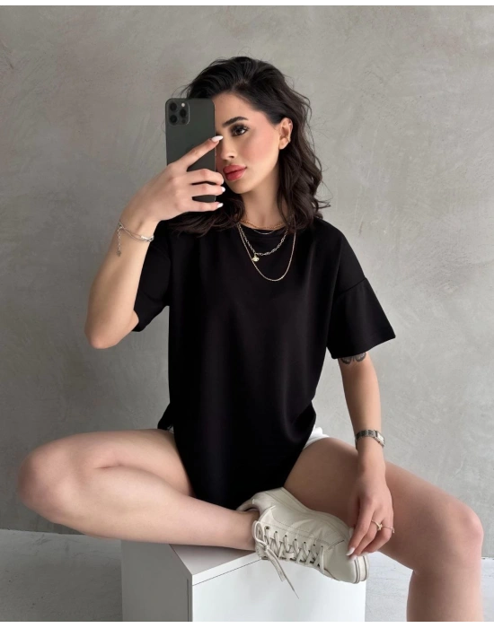 Siyah Modal Oval Kesim Kısa Kollu Tişört