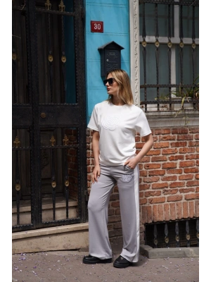 Çiçek Nakışlı İkili Takım – Gri