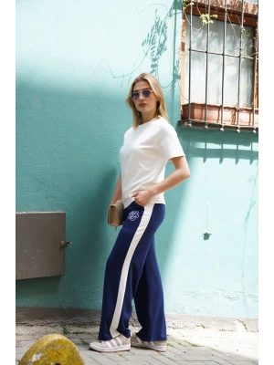 Çiçek Nakışlı İkili Takım – Lacivert