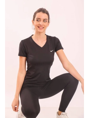 Siyah V Yaka Ter Turmayan Tişört