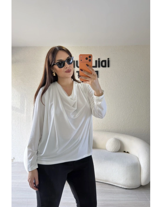 Beyaz Sandy Kumaş Degaje Yaka Bluz