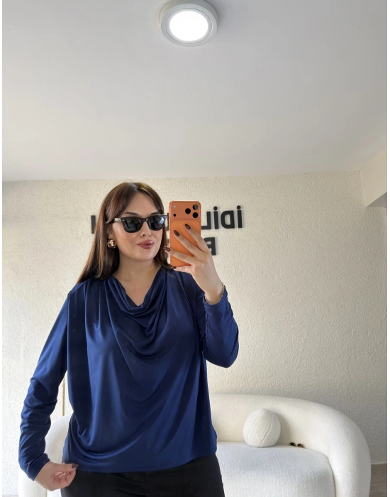 Lacivert Sandy Kumaş Degaje Yaka Bluz