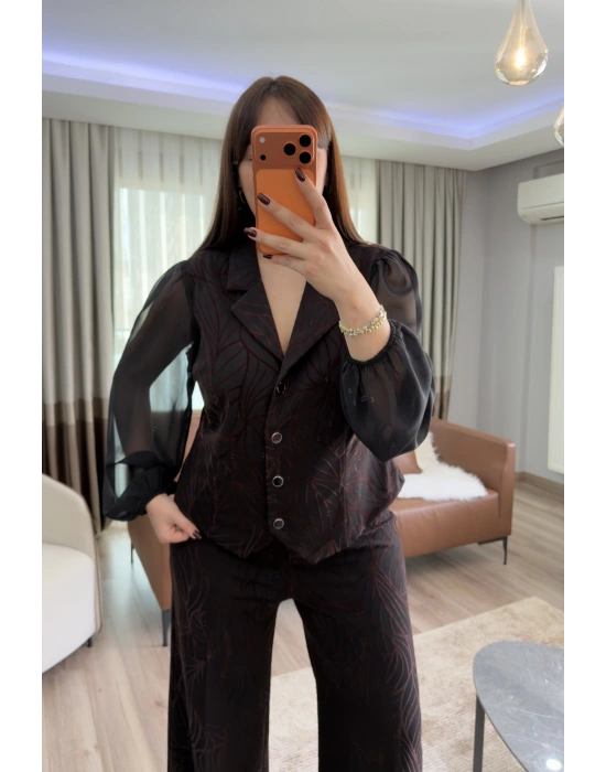 Erkek Yaka Flok Baskılı Düğmeli Bluz