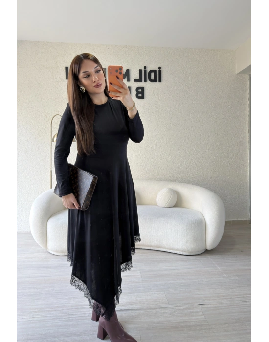 Siyah Güpür Detaylı Sandy Elbise