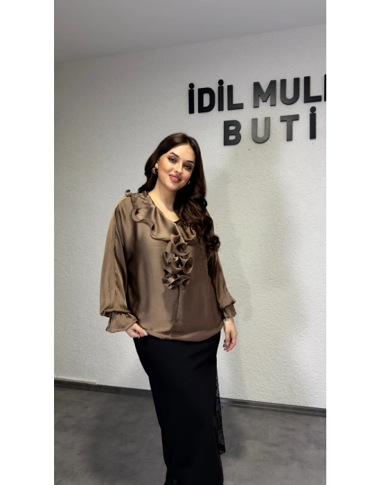Kahverengi Volanlı Premium Bluz
