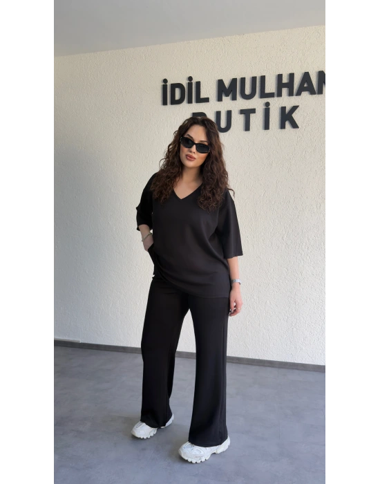 Siyah Oysh Kumaş V Yaka Salaş Takım