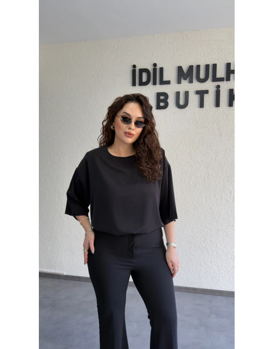 Siyah İpek Krep Vatkalı Bluz