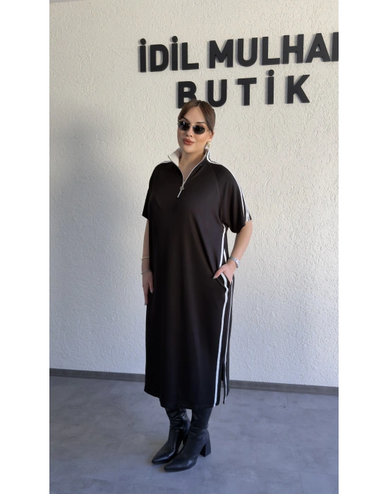Fermuarlı Yaka Siyah Rahat Kesim Elbise