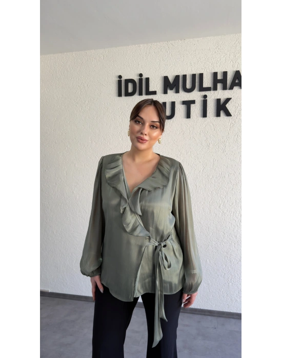 Su Yeşili Kruvaze Yaka Volanlı Bağlamalı Bluz