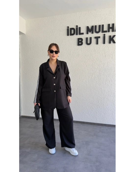 Düğme Ve Şerit Detaylı Siyah Ceket Pantolon Takım