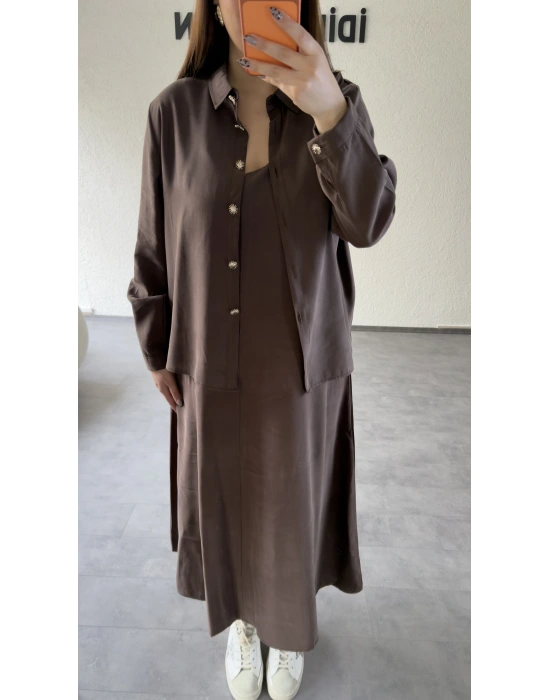 Kahverengi Askılı Elbise Çıkarılabilir Gömlek Detaylı Takım