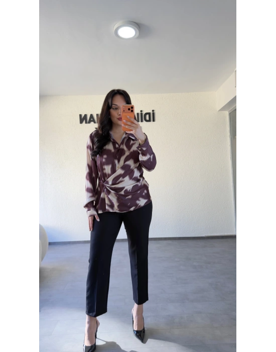 Bordo Bağlama Detaylı Batik Desenli Bluz