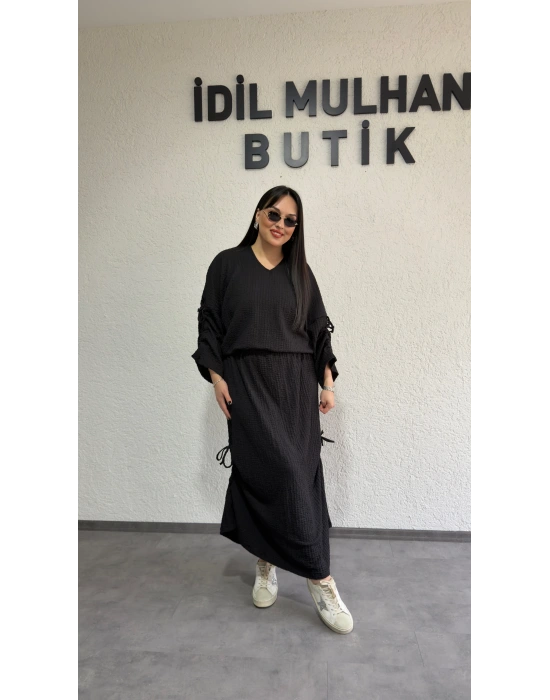 Siyah Kol Ve Etek Ucu Büzgülü Ayarlanabilir Takım