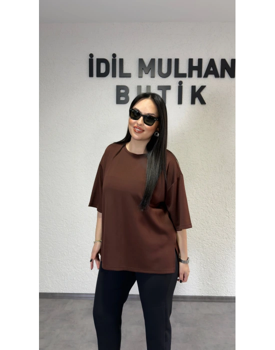 Kahverengi Bisiklet Yaka Oysh Tişört