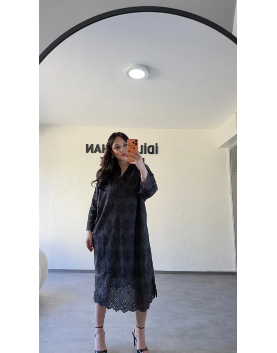 Siyah Fisto İşlemeli Uzun Elbise
