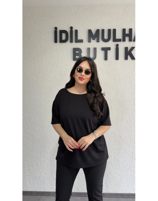 Siyah Sırt Dantel Detaylı Bluz