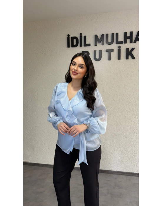 Bebe Mavisi Kruvaze Yaka Volanlı Bağlamalı Bluz