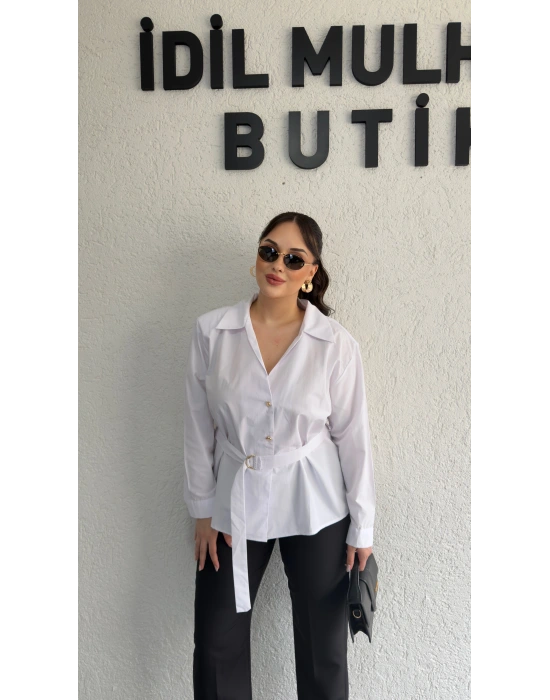Beyaz Şık Kesim Kuşaklı Gömlek