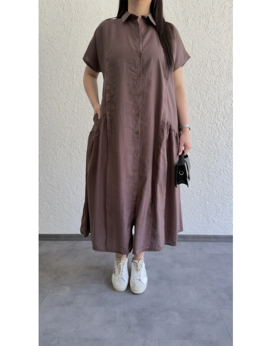 Kahverengi Etek Büzgülü Düğmeli Elbise