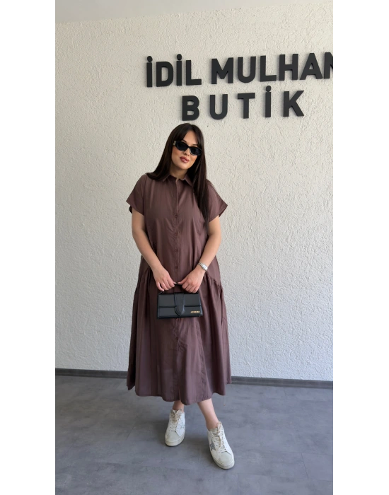 Kahverengi Etek Büzgülü Düğmeli Elbise