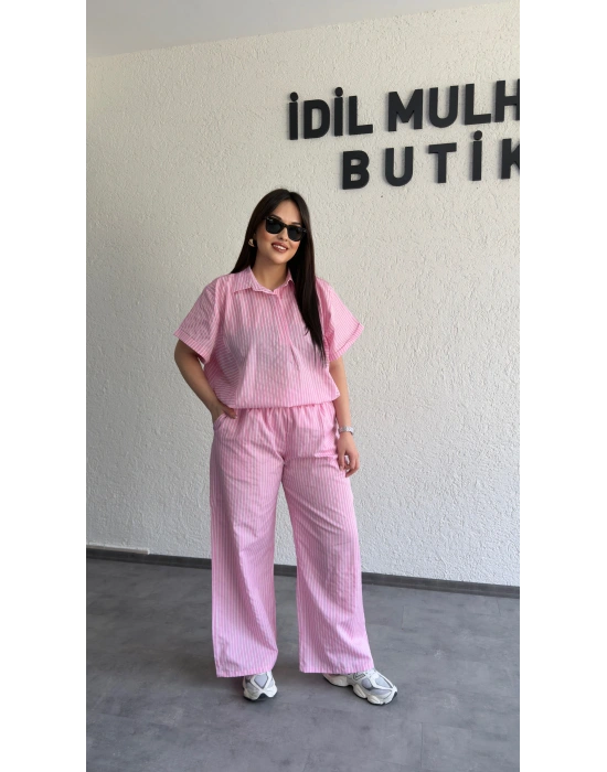 Pembe Çizgili Hafif Doku Günlük Takım