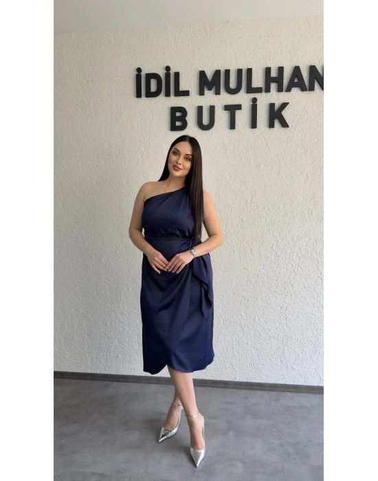 Lacivert Tek Omuz Bağlama Detaylı Saten Elbise