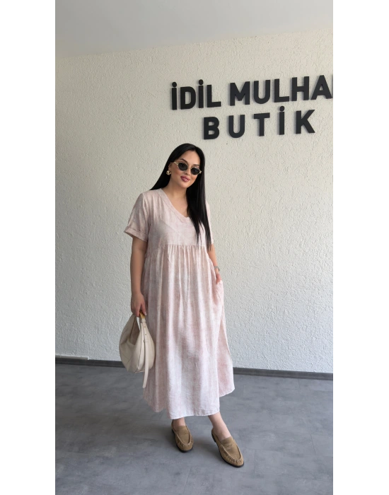 Pembe Batik Desenli Dökümlü Elbise