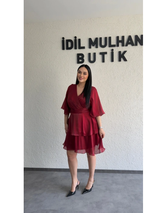 Kırmızı Kruvaze Yaka Kat Kat Elbise
