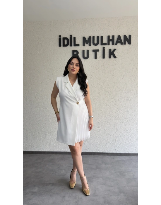 Ekru Kruvaze Yaka Gold Düğme Detaylı Abiye