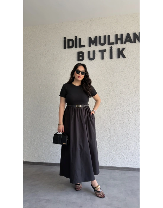 Siyah Kemer Detaylı Eteği Poplin Elbise