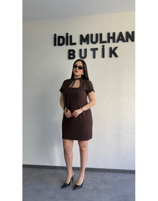 Kahverengi Zr Model Yaka Bağlama Detaylı Elbise