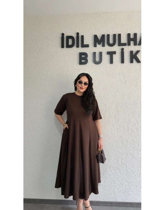 Kahverengi Oysh Kumaş Godeli Elbise