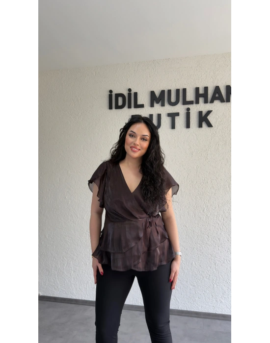 Kahverengi Kruvaze Yan Bağcıklı Organze Bluz