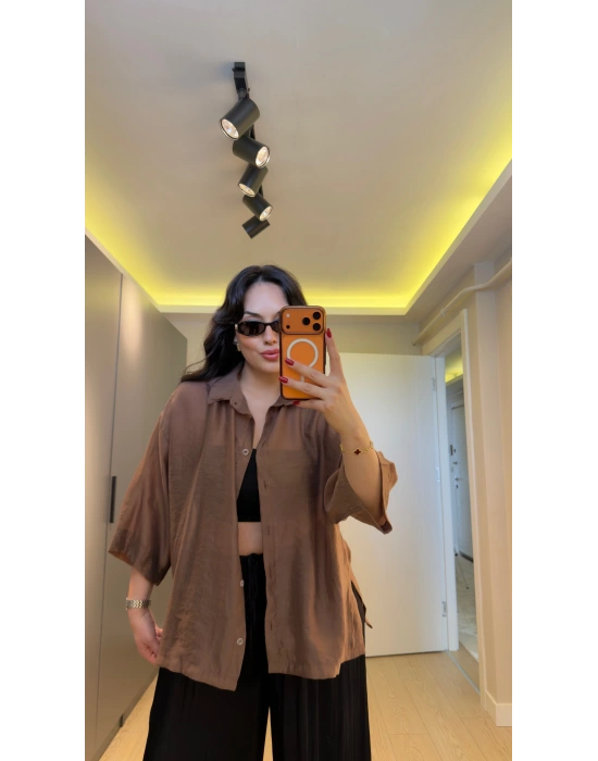 Kahverengi Oversize Yarım Kollu Gömlek