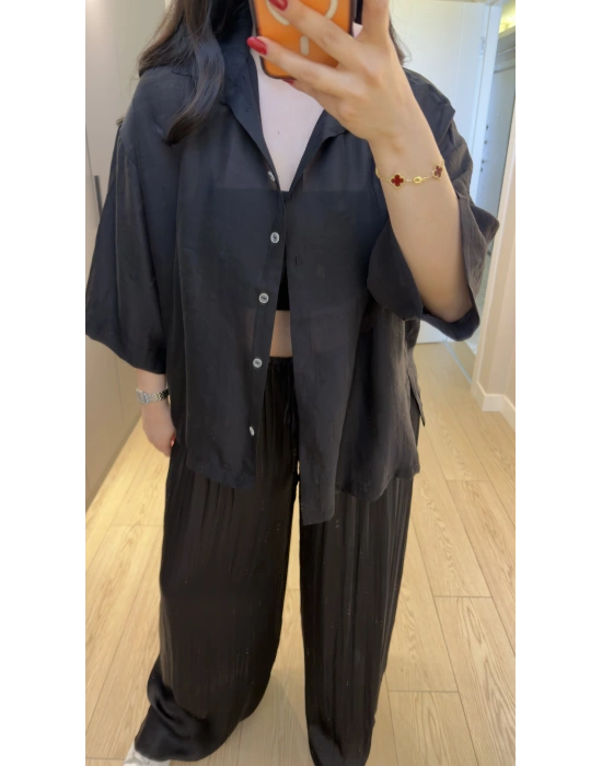 Siyah Oversize Yarım Kollu Gömlek