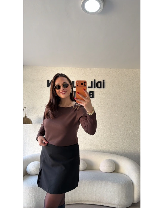 Acı Kahve Omzu Tokalı Oysh Bluz