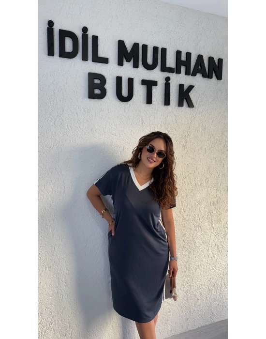 Antrasit V Yaka Yanları Şeritli Elbise