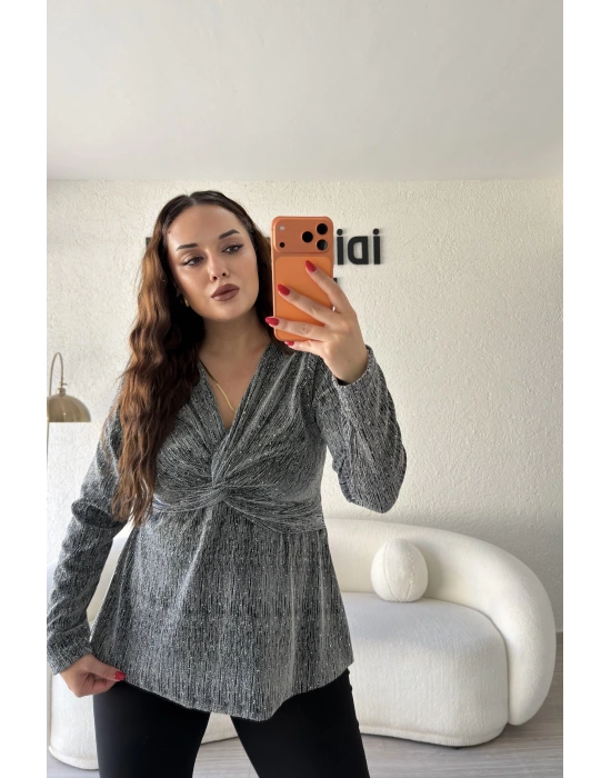 Gümüş Sim Detaylı Taş İşlemeli Bluz