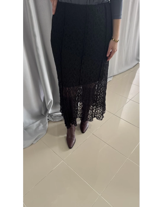 Güpür Detaylı Astarlı Etek